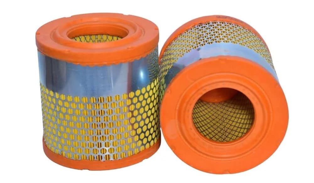 Cheverolet Tavera Engine Air Filter - 2