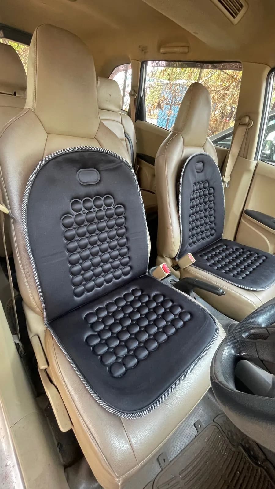 Magnetic Bubble Car Seat Cushion (Car Seat Rest) - 1
